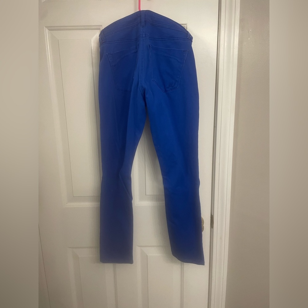 Express blue crops size 6